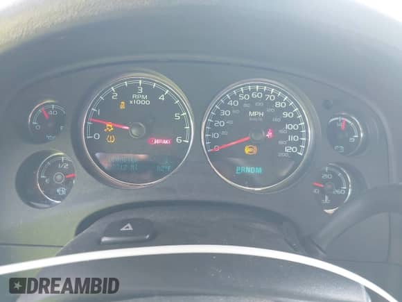 2014 Chevrolet Suburban LT z VIN 1GNSCJE06ER202849, wystawiony jako IAAI lot #42782344 z przebiegiem 292 312 mil mil oraz . Historia ofert i sprzedaży dostępna na DreamBid. Obrazek 7.