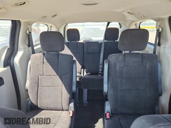 ✅ 2011 Dodge Grand Caravan Mainstreet • VIN: 2D4RN3DG1BR668600 • Lot: 84270575. Listed on Copart with 174,517 mi. Free auction sales archive from the USA and detailed vehicle history report at DreamBid. Image 10.