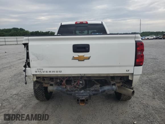 ✅ 2015 Chevrolet Silverado 2500HD LT • VIN: 1GC1KVE82FF592436 • Лот: 53346725. Опубликован ранее на Copart с пробегом 166 725 миль. Бесплатный доступ к архиву аукционных продаж из США и подробный отчёт об истории автомобиля на DreamBid. Изображение 6.