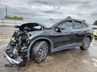 ✅ 2025 Volkswagen ID.4 Pro • VIN: 1V2DSPE85SC008808 • Lot: 85736295. Wystawiony na Copart z przebiegiem 2 884 mil. Bezpłatny archiwum sprzedaży aukcyjnych z USA i szczegółowy raport historii pojazdu na DreamBid. Zdjęcie 1.