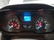 ✅ 2016 Ford Transit Cargo • VIN: 1FTYR1CM2GKA12288 • Lot: 41752611. Wystawiony na IAAI z przebiegiem 238 715 mil. Bezpłatny archiwum sprzedaży aukcyjnych z USA i szczegółowy raport historii pojazdu na DreamBid. Zdjęcie 7.