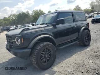 ✅ 2021 Ford Bronco • VIN: 1FMDE5AH3MLA77594 • Лот: 69126915. Опубликован ранее на Copart с пробегом 10 380 миль. Бесплатный доступ к архиву аукционных продаж из США и подробный отчёт об истории автомобиля на DreamBid. Изображение 1.