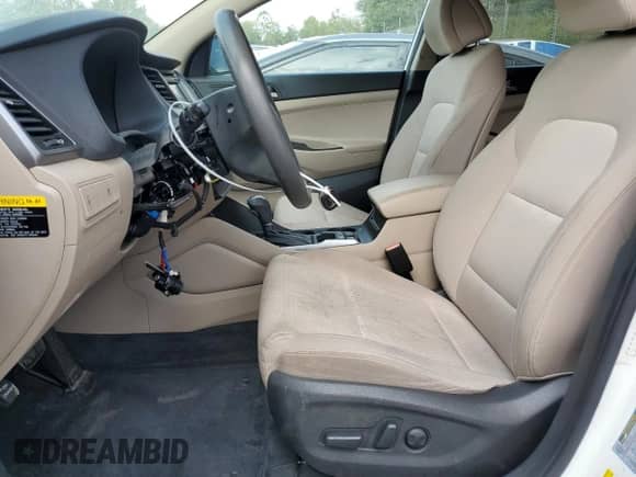 2016 Hyundai Tucson SE с VIN KM8J3CA44GU102513, выставлен на аукционе Copart как лот 67103295 с пробегом 94 502 миль миль и Списание • Salvage title. История ставок и продаж доступна на DreamBid. Изображение 7.