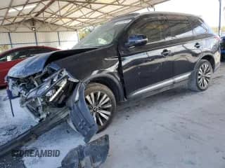 2019 Mitsubishi Outlander SE with VIN JA4AD3A32KZ017023, listed as a Copart auction lot 82741075 with 86,259 mi miles and Clean title. Bid and sale history available at DreamBid. Image 1.