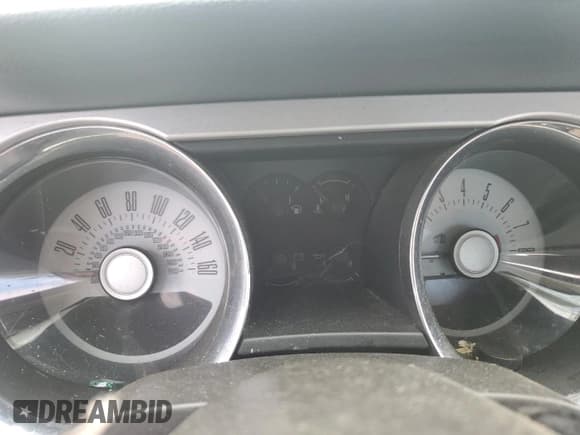 ✅ 2011 Ford Mustang V6 • VIN: 1ZVBP8AM9B5130219 • Lot: 57945885. Listed on Copart with Not provided. Free auction sales archive from the USA and detailed vehicle history report at DreamBid. Image 9.