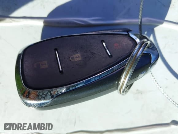 ✅ 2020 Chevrolet Equinox LT • VIN: 3GNAXKEV6LS693712 • Lot: 43298531. Wystawiony na IAAI z przebiegiem 78 094 mil. Bezpłatny archiwum sprzedaży aukcyjnych z USA i szczegółowy raport historii pojazdu na DreamBid. Zdjęcie 11.