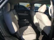 ✅ 2018 Ford Explorer Platinum • VIN: 1FM5K8HT5JGC20137 • Lot: 87180275. Wystawiony na Copart z przebiegiem 95 191 mil. Bezpłatny archiwum sprzedaży aukcyjnych z USA i szczegółowy raport historii pojazdu na DreamBid. Zdjęcie 11.