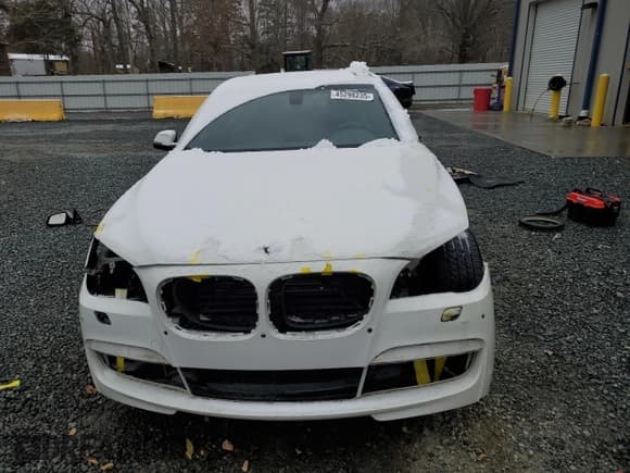 ✅ 2013 BMW 7 Series 750i xDrive • VIN: WBAYB6C56DD223727 • Lot: 45298235. Listed on Copart with 113,635 mi. Free auction sales archive from the USA and detailed vehicle history report at DreamBid. Image 5.