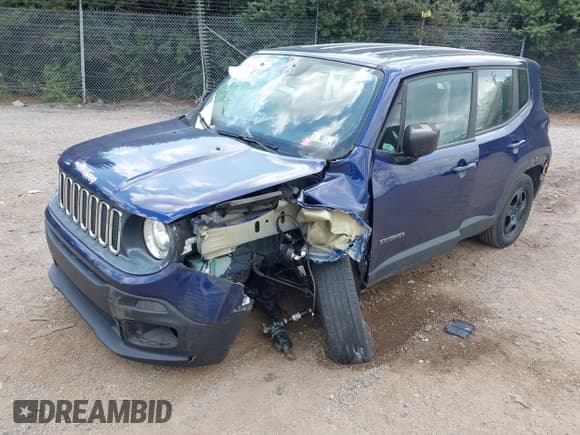 ✅ 2017 Jeep Renegade Sport • VIN: ZACCJAAB4HPG12742 • Лот: 42982108. Опубликован ранее на IAAI с пробегом 77 270 миль. Бесплатный доступ к архиву аукционных продаж из США и подробный отчёт об истории автомобиля на DreamBid. Изображение 18.