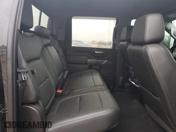 ✅ 2020 Chevrolet Silverado 2500HD LTZ • VIN: 1GC4YPEY4LF194342 • Лот: 93471865. Опубликован ранее на Copart с пробегом 54 053 миль. Бесплатный доступ к архиву аукционных продаж из США и подробный отчёт об истории автомобиля на DreamBid. Изображение 10.