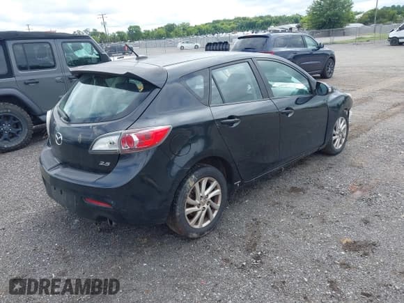 ✅ 2010 Mazda 3 S Sport • VIN: JM1BL1H62A1200226 • Lot: 43026380. Listed on IAAI with 179,009 mi. Free auction sales archive from the USA and detailed vehicle history report at DreamBid. Image 4.