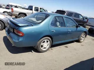 ✅ 1995 Nissan Altima GLE • VIN: 1N4BU31D9SC148820 • Lot: 69689864. Listed on Copart with 326,420 mi. Free auction sales archive from the USA and detailed vehicle history report at DreamBid. Image 3.