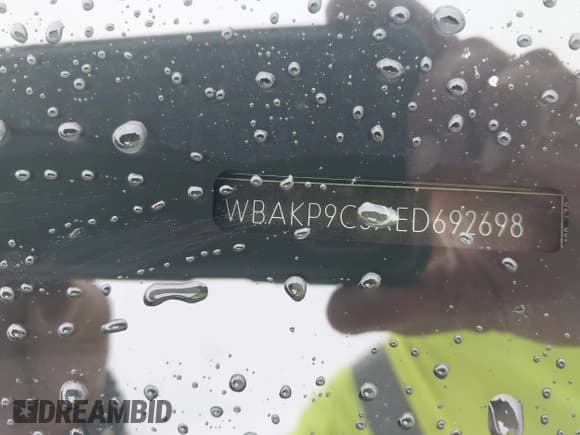 ✅ 2014 BMW 5 Series 550i xDrive • VIN: WBAKP9C5XED692698 • Lot: 42669794. Listed on IAAI with 115,278 mi. Free auction sales archive from the USA and detailed vehicle history report at DreamBid. Image 17.