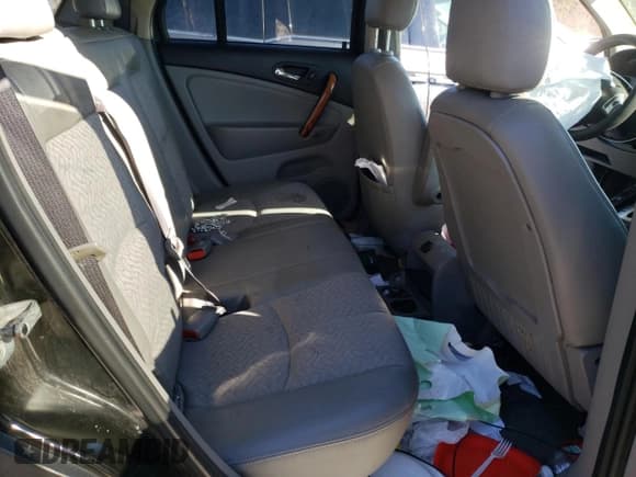 ✅ 2006 Saturn VUE • VIN: 5GZCZ53416S858359 • Lot: 87937585. Wystawiony na Copart z przebiegiem Nie podano. Bezpłatny archiwum sprzedaży aukcyjnych z USA i szczegółowy raport historii pojazdu na DreamBid. Zdjęcie 11.