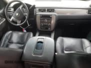 ✅ 2013 Chevrolet Silverado 2500HD LTZ • VIN: 1GC1KYE87DF169768 • Lot: 71650664. Wystawiony na Copart z przebiegiem 176 522 mil. Bezpłatny archiwum sprzedaży aukcyjnych z USA i szczegółowy raport historii pojazdu na DreamBid. Zdjęcie 8.