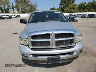 2005 Dodge 3500 SLT z VIN 3D7MR48C55G760303, wystawiony jako Copart lot #70532654 z przebiegiem 216 786 mil mil oraz Szkoda całkowita • Salvage title. Historia ofert i sprzedaży dostępna na DreamBid. Obrazek 5.