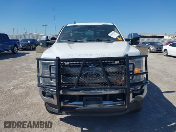 ✅ 2019 Ford F-250 XL • VIN: 1FT7W2B67KEE21553 • Lot: 41850136. Listed on IAAI with 157,012 mi. Free auction sales archive from the USA and detailed vehicle history report at DreamBid. Image 12.
