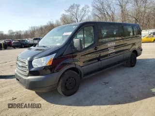 ✅ 2016 Ford Transit XL • VIN: 1FBZX2YM3GKA79379 • Lot: 49106745. Wystawiony na Copart z przebiegiem 117 942 mil. Bezpłatny archiwum sprzedaży aukcyjnych z USA i szczegółowy raport historii pojazdu na DreamBid. Zdjęcie 1.
