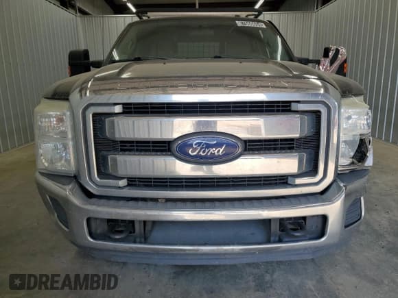 ✅ 2015 Ford F-250 XLT • VIN: 1FT7X2A65FED10651 • Лот: 67666654. Опубликован ранее на Copart с пробегом 244 275 миль. Бесплатный доступ к архиву аукционных продаж из США и подробный отчёт об истории автомобиля на DreamBid. Изображение 5.