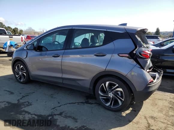 2023 Chevrolet Bolt EV 2LT z VIN 1G1FX6S0XP4185904, wystawiony jako Copart lot #43978484 z przebiegiem 1 873 mil mil oraz . Historia ofert i sprzedaży dostępna na DreamBid. Obrazek 2.