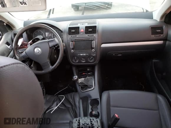 ✅ 2006 Volkswagen Jetta 1.9L TDI • VIN: 3VWST71K36M001574 • Lot: 91194635. Wystawiony na Copart z przebiegiem Nie podano. Bezpłatny archiwum sprzedaży aukcyjnych z USA i szczegółowy raport historii pojazdu na DreamBid. Zdjęcie 8.