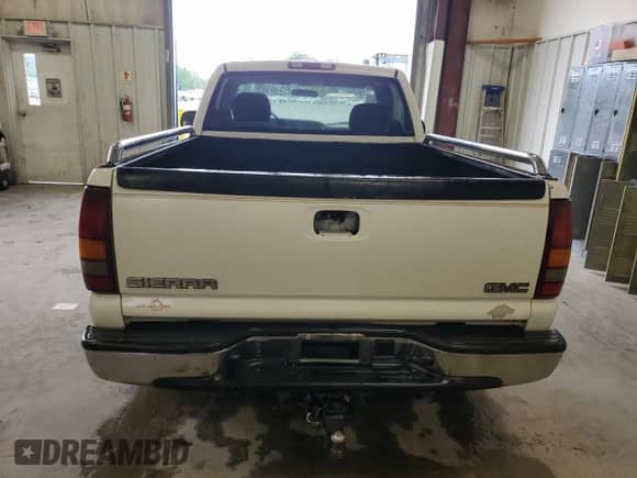 2002 GMC Sierra 1500 with VIN 1GTEC14W22Z149901, listed as a Copart auction lot 60996325 with 243,259 mi miles and Clean title. Bid and sale history available at DreamBid. Image 6.