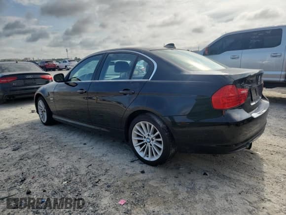 ✅ 2010 BMW 3 Series 335i xDrive • VIN: WBAPL3C56AA407652 • Lot: 62919815. Listed on Copart with 164,578 mi. Free auction sales archive from the USA and detailed vehicle history report at DreamBid. Image 2.