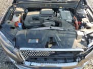 ✅ 2019 Lincoln MKZ Hybrid Reserve II • VIN: 3LN6L5MU9KR617214 • Lot: 71494015. Wystawiony na Copart z przebiegiem 64 943 mil. Bezpłatny archiwum sprzedaży aukcyjnych z USA i szczegółowy raport historii pojazdu na DreamBid. Zdjęcie 11.