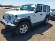 ✅ 2018 Jeep Wrangler Unlimited Sport • VIN: 1C4HJXDG4JW319142 • Lot: 42702550. Wystawiony na IAAI z przebiegiem 72 023 mil. Bezpłatny archiwum sprzedaży aukcyjnych z USA i szczegółowy raport historii pojazdu na DreamBid. Zdjęcie 2.