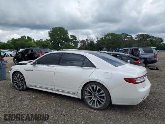✅ 2017 Lincoln Continental Reserve • VIN: 1LN6L9RPXH5605840 • Lot: 66147115. Listed on Copart with 128,120 mi. Free auction sales archive from the USA and detailed vehicle history report at DreamBid. Image 2.