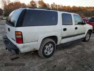 ✅ 2004 Chevrolet Suburban LS • VIN: 3GNEC16Z24G192605 • Лот: 79823483. Опубликован ранее на Copart с пробегом 555 558 миль. Бесплатный доступ к архиву аукционных продаж из США и подробный отчёт об истории автомобиля на DreamBid. Изображение 3.