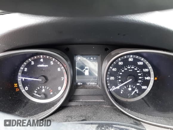 ✅ 2017 Hyundai Santa Fe 2.4L • VIN: 5XYZTDLBXHG418865 • Lot: 72195542. Listed on Copart with 131,058 mi. Free auction sales archive from the USA and detailed vehicle history report at DreamBid. Image 9.