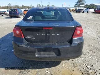 ✅ 2014 Dodge Avenger SE • VIN: 1C3CDZAB4EN105483 • Лот: 42756085. Опубликован ранее на Copart с пробегом 232 830 миль. Бесплатный доступ к архиву аукционных продаж из США и подробный отчёт об истории автомобиля на DreamBid. Изображение 6.