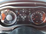 ✅ 2022 Dodge Challenger R/T Scat Pack Widebody • VIN: 2C3CDZFJ3NH109033 • Lot: 70006854. Wystawiony na Copart z przebiegiem 38 605 mil. Bezpłatny archiwum sprzedaży aukcyjnych z USA i szczegółowy raport historii pojazdu na DreamBid. Zdjęcie 9.