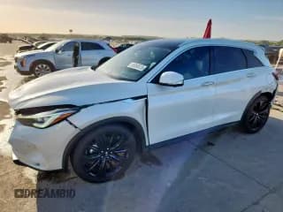 ✅ 2022 Infiniti QX50 Sensory • VIN: 3PCAJ5EA2NF108905 • Лот: 66860615. Опубликован ранее на Copart с пробегом 84 126 миль. Бесплатный доступ к архиву аукционных продаж из США и подробный отчёт об истории автомобиля на DreamBid. Изображение 1.