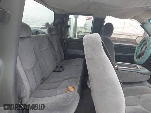 2007 GMC Sierra 1500 SLE1 with VIN 1GTEC19Z97Z108692, listed as a IAAI auction lot 42863682 with 235,595 mi miles and . Bid and sale history available at DreamBid. Image 8.