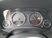 ✅ 2016 Jeep Compass High Altitude • VIN: 1C4NJDEB6GD733399 • Lot: 67481735. Wystawiony na Copart z przebiegiem 82 046 mil. Bezpłatny archiwum sprzedaży aukcyjnych z USA i szczegółowy raport historii pojazdu na DreamBid. Zdjęcie 9.