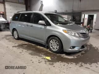 ✅ 2017 Toyota Sienna XLE Auto Access Seat • VIN: 5TDYZ3DC8HS769921 • Lot: 41237055. Listed on IAAI with 152,509 mi. Free auction sales archive from the USA and detailed vehicle history report at DreamBid. Image 1.