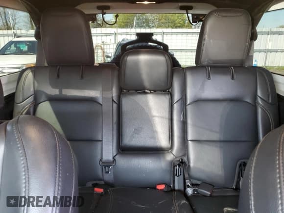 ✅ 2024 Jeep Wrangler Sahara • VIN: 1C4PJXEN9RW117093 • Lot: 56304875. Listed on Copart with 33,741 mi. Free auction sales archive from the USA and detailed vehicle history report at DreamBid. Image 10.