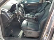 ✅ 2023 Audi Q5 S line Prestige • VIN: WA1FAAFY7P2061803 • Lot: 59907565. Wystawiony na Copart z przebiegiem 14 614 mil. Bezpłatny archiwum sprzedaży aukcyjnych z USA i szczegółowy raport historii pojazdu na DreamBid. Zdjęcie 7.