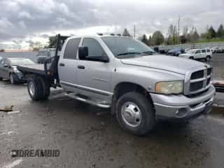 2003 Dodge 3500 ST z VIN 3D7MU48C63G860793, wystawiony jako Copart lot #49180055 z przebiegiem 189 364 mil mil oraz Szkoda całkowita • Salvage title. Historia ofert i sprzedaży dostępna na DreamBid. Obrazek 4.