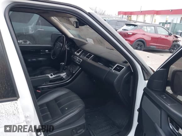 ✅ 2012 Land Rover Range Rover Sport HSE Lux • VIN: SALSK2D42CA746615 • Лот: 43759249. Опубликован ранее на IAAI с пробегом 119 803 миль. Бесплатный доступ к архиву аукционных продаж из США и подробный отчёт об истории автомобиля на DreamBid. Изображение 5.