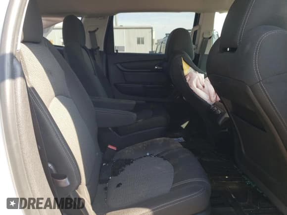 ✅ 2016 Chevrolet Traverse LT • VIN: 1GNKRGKD6GJ324184 • Lot: 69051974. Wystawiony na Copart z przebiegiem 96 387 mil. Bezpłatny archiwum sprzedaży aukcyjnych z USA i szczegółowy raport historii pojazdu na DreamBid. Zdjęcie 11.