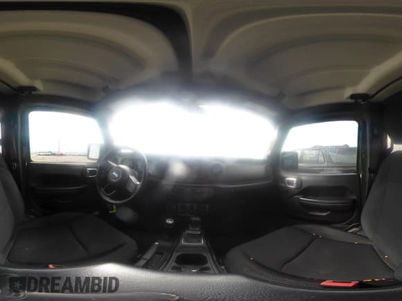 ✅ 2021 Jeep Wrangler Unlimited Willys • VIN: 1C4HJXDN3MW701553 • Lot: 41707600. Wystawiony na IAAI z przebiegiem 70 523 mil. Bezpłatny archiwum sprzedaży aukcyjnych z USA i szczegółowy raport historii pojazdu na DreamBid. Zdjęcie 19.