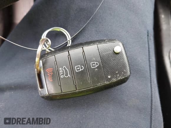 ✅ 2020 Kia Sorento LX • VIN: 5XYPG4A34LG654346 • Лот: 43212337. Опубликован ранее на IAAI с пробегом 153 012 миль. Бесплатный доступ к архиву аукционных продаж из США и подробный отчёт об истории автомобиля на DreamBid. Изображение 11.