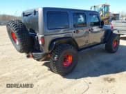 ✅ 2018 Jeep Wrangler Unlimited Rubicon Recon • VIN: 1C4BJWFG3JL887459 • Lot: 41687698. Listed on IAAI with 97,031 mi. Free auction sales archive from the USA and detailed vehicle history report at DreamBid. Image 4.