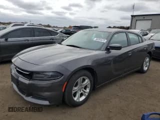 ✅ 2016 Dodge Charger SE • VIN: 2C3CDXBGXGH122458 • Lot: 90355475. Wystawiony na Copart z przebiegiem 234 445 mil. Bezpłatny archiwum sprzedaży aukcyjnych z USA i szczegółowy raport historii pojazdu na DreamBid. Zdjęcie 1.