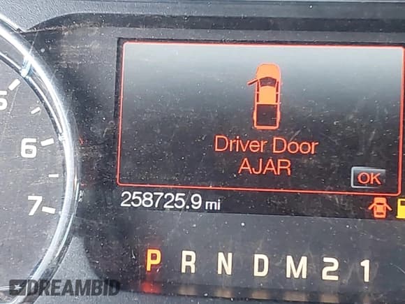 ✅ 2011 Ford F-150 XL • VIN: 1FTFW1EF9BFA30173 • Lot: 42780192. Listed on IAAI with 258,725 mi. Free auction sales archive from the USA and detailed vehicle history report at DreamBid. Image 16.