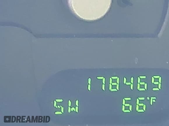 ✅ 2003 Ford Explorer XLT • VIN: 1FMZU73W13UA55229 • Lot: 41758546. Listed on IAAI with 178,469 mi. Free auction sales archive from the USA and detailed vehicle history report at DreamBid. Image 15.