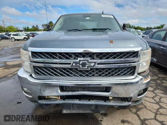 ✅ 2011 Chevrolet Silverado 2500HD LT • VIN: 1GC1KXCG3BF169879 • Lot: 69103885. Listed on Copart with 315,380 mi. Free auction sales archive from the USA and detailed vehicle history report at DreamBid. Image 5.